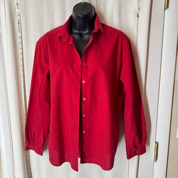 Vintage Women's Fenn Wright & Manson Red Button-Down Shirt - Picture 7 of 10